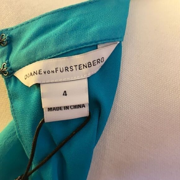 Diane Von Furstenberg, ‘Parvay' Sleeveless Silk Top, Size 4 - Picture 5 of 10